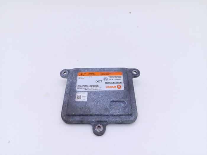 Gebruikte Xenon module Ford Focus 3 Wagon 1.0 Ti-VCT EcoBoost 12V 125 Prijs € 95,00 Margeregeling aangeboden door Automaterialen Ronald Morien B.V.