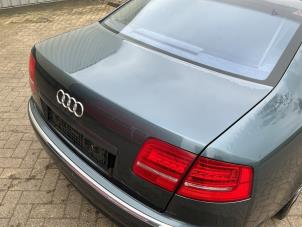 Gebruikte Achterklep Audi A8 (D3) 6.0 W12 48V Quattro Prijs € 125,00 Margeregeling aangeboden door Automaterialen Ronald Morien B.V.