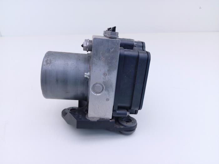 Gebruikte ABS Pomp Audi A1 Sportback (GBA) 1.0 25 TFSI 12V Prijs € 39,00 Inclusief btw aangeboden door Automaterialen Ronald Morien B.V.