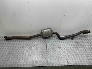 Gebruikte Uitlaat Middendemper Mercedes C Estate (S205) C-180 1.6 16V BlueEfficiency Prijs € 125,00 Margeregeling aangeboden door Automaterialen Ronald Morien B.V.