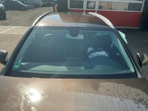 Gebruikte Voorruit Mercedes C Estate (S205) C-180 1.6 16V BlueEfficiency Prijs € 195,00 Margeregeling aangeboden door Automaterialen Ronald Morien B.V.