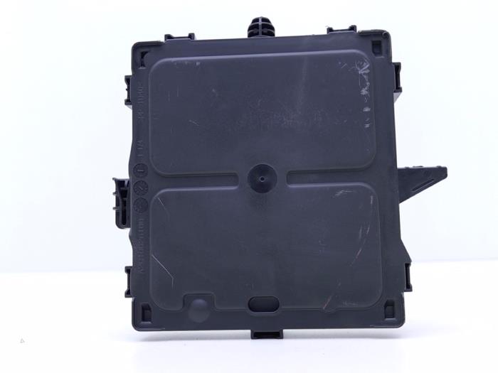 Computer Body Control van een Nissan Qashqai (J12) 1.3 DIG-T 150 16V 2023