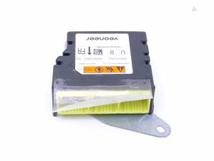 Gebruikte Airbag Module Nissan Qashqai (J12) 1.3 DIG-T 150 16V Prijs € 245,00 Inclusief btw aangeboden door Automaterialen Ronald Morien B.V.