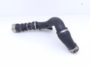 Gebruikte Intercooler Buis BMW 2 serie Active Tourer (F45) 220i 2.0 TwinPower Turbo 16V Prijs € 65,00 Margeregeling aangeboden door Automaterialen Ronald Morien B.V.