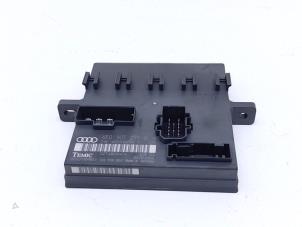Gebruikte Bodycontrol Module Audi A8 (D3) 6.0 W12 48V Quattro Prijs € 45,00 Margeregeling aangeboden door Automaterialen Ronald Morien B.V.
