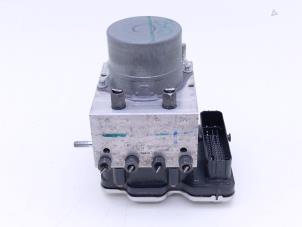 Gebruikte ABS Pomp Nissan Qashqai (J12) 1.3 DIG-T 150 16V Prijs € 495,00 Inclusief btw aangeboden door Automaterialen Ronald Morien B.V.