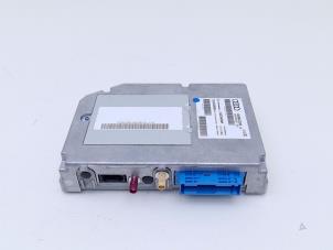 Gebruikte Telefoon Module Audi A8 (D3) 6.0 W12 48V Quattro Prijs € 95,00 Margeregeling aangeboden door Automaterialen Ronald Morien B.V.