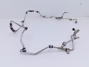 Gebruikte Brandstofleiding Mercedes C AMG (C205) 4.0 C-63 AMG V8 Biturbo Prijs € 125,00 Margeregeling aangeboden door Automaterialen Ronald Morien B.V.