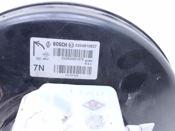 Rembekrachtiger van een Renault Kangoo Express (FW) ZE 2019