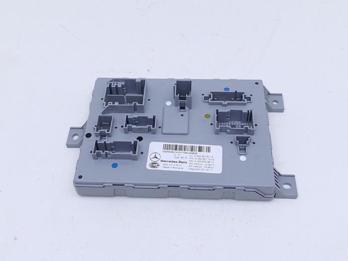 Gebruikte Module Bodycontrol Mercedes C Estate (S205) C-180 1.6 16V BlueEfficiency Prijs € 49,00 Margeregeling aangeboden door Automaterialen Ronald Morien B.V.