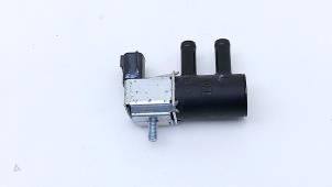 Gebruikte Vacuum Relais Renault Captur II (RJB) 1.6 E-Tech 145 Prijs € 54,99 Inclusief btw aangeboden door Automaterialen Ronald Morien B.V.