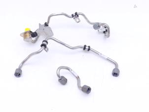 Gebruikte Brandstofleiding Mercedes AMG GT 4-door coupe (X290) 3.0 43 EQ boost 4-Matic+ Prijs € 99,00 Margeregeling aangeboden door Automaterialen Ronald Morien B.V.