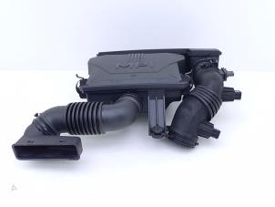 Gebruikte Luchtfilterhuis Kia Picanto (JA) 1.0 DPi 12V Prijs € 65,00 Margeregeling aangeboden door Automaterialen Ronald Morien B.V.