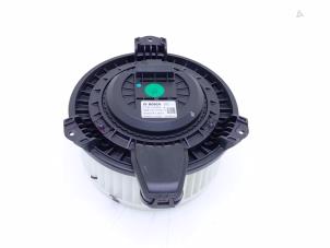 Gebruikte Chaufage Ventilatiemotor XPENG G6 Long Range 88 kW Prijs € 145,00 Margeregeling aangeboden door Automaterialen Ronald Morien B.V.