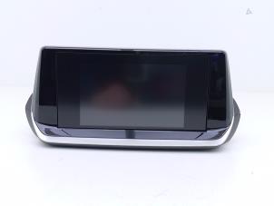 Gebruikte Display Interieur Peugeot 2008 (UD/UK/UR/US/UX) 1.2 VTi 12V PureTech 100 Prijs € 175,00 Margeregeling aangeboden door Automaterialen Ronald Morien B.V.