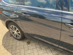 Gebruikte Deur 4Deurs rechts-achter Peugeot 308 SW (L4/L9/LC/LJ/LR) 1.2 12V e-THP PureTech 110 Prijs € 249,00 Margeregeling aangeboden door Automaterialen Ronald Morien B.V.