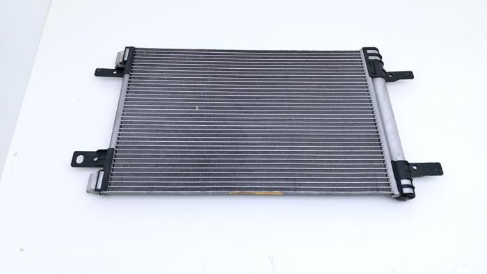 Gebruikte Airco Condensor Peugeot 308 SW (L4/L9/LC/LJ/LR) 1.2 12V e-THP PureTech 130 Prijs € 49,00 Margeregeling aangeboden door Automaterialen Ronald Morien B.V.