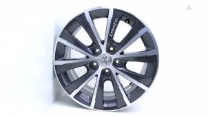 Gebruikte Velg Peugeot 308 SW (L4/L9/LC/LJ/LR) 1.2 12V e-THP PureTech 110 Prijs € 79,00 Margeregeling aangeboden door Automaterialen Ronald Morien B.V.