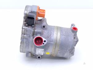 Gebruikte Pomp Airco Audi E-tron (GEN) 55 quattro Prijs € 295,00 Margeregeling aangeboden door Automaterialen Ronald Morien B.V.