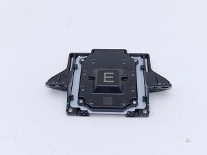 Gebruikte Antenne Toyota Corolla Touring Sport (E21/EH1) 2.0 16V Hybrid Prijs € 49,00 Margeregeling aangeboden door Automaterialen Ronald Morien B.V.