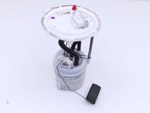 Gebruikte Benzinepomp Jeep Renegade (BU) 1.4 Multi Air 16V Prijs € 75,00 Margeregeling aangeboden door Automaterialen Ronald Morien B.V.