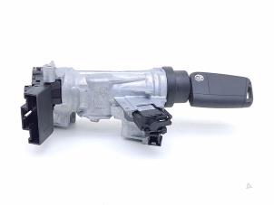 Gebruikte Kontaktslot + Sleutel Volkswagen Polo VI (AW1) 2.0 GTI Turbo 16V Prijs € 54,99 Inclusief btw aangeboden door Automaterialen Ronald Morien B.V.