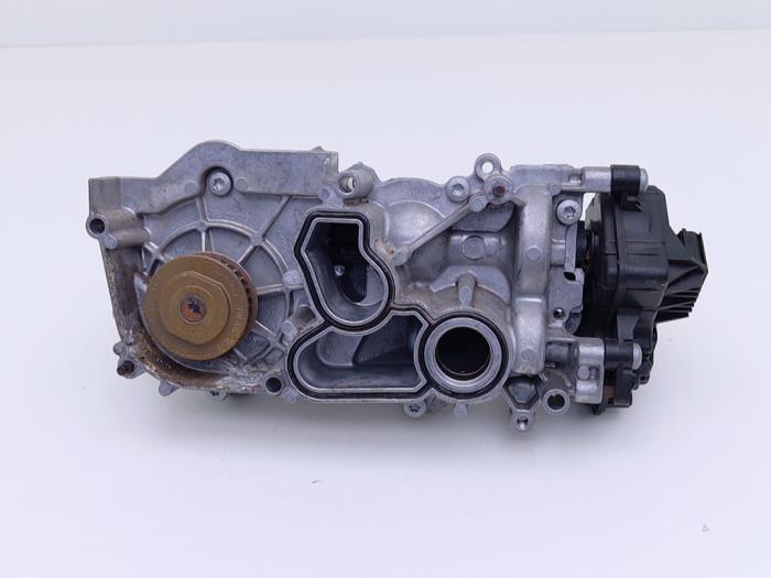 Gebruikte Waterpomp Volkswagen Golf VII Variant (AUVV) 1.5 TSI Evo BMT 16V Prijs € 55,00 Margeregeling aangeboden door Automaterialen Ronald Morien B.V.