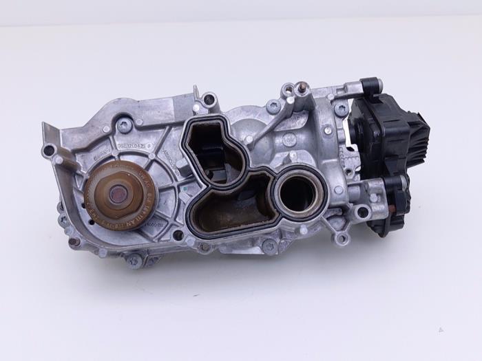 Gebruikte Waterpomp Volkswagen T-Roc I 1.5 TSI Evo BMT 16V Prijs € 55,00 Margeregeling aangeboden door Automaterialen Ronald Morien B.V.