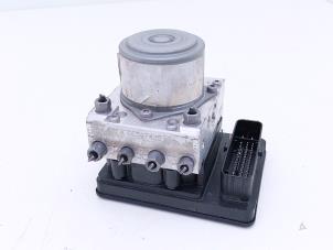 Gebruikte ABS Pomp Jeep Renegade (BU) 1.4 Multi Air 16V Prijs € 345,00 Margeregeling aangeboden door Automaterialen Ronald Morien B.V.