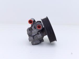 Gebruikte Servopomp Porsche Cayenne (9PA) 3.2 V6 24V Prijs € 115,00 Margeregeling aangeboden door Automaterialen Ronald Morien B.V.