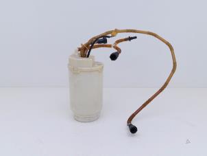 Gebruikte Benzinepomp Porsche Cayenne (9PA) 3.2 V6 24V Prijs € 145,00 Margeregeling aangeboden door Automaterialen Ronald Morien B.V.