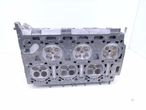 Gebruikte Cilinderkop Bentley Continental GT 6.0 W12 48V Prijs € 795,00 Margeregeling aangeboden door Automaterialen Ronald Morien B.V.