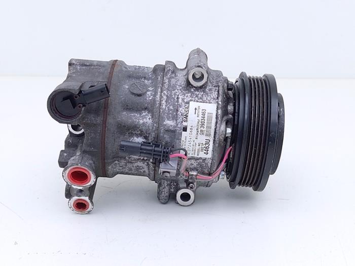 Gebruikte Aircopomp Opel Astra K Sports Tourer 1.0 Turbo 12V Prijs € 49,00 Margeregeling aangeboden door Automaterialen Ronald Morien B.V.