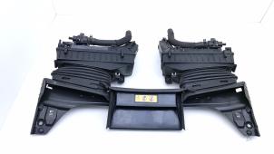 Gebruikte Luchtfilterhuis Mercedes AMG GT 4-door coupe (X290) 4.0 63 S V8 Turbo 4-Matic+ Prijs € 349,00 Margeregeling aangeboden door Automaterialen Ronald Morien B.V.