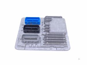 Gebruikte Computer Motormanagement Opel Astra K Sports Tourer 1.0 Turbo 12V Prijs € 115,00 Margeregeling aangeboden door Automaterialen Ronald Morien B.V.