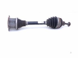 Gebruikte Aandrijfas rechts-voor Audi RS Q8 4.0 V8 32V RS TFSI Mild Hybrid Quattro Prijs € 395,00 Margeregeling aangeboden door Automaterialen Ronald Morien B.V.