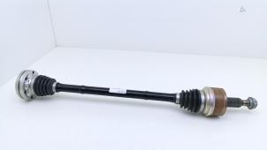 Gebruikte Steekas rechts-achter Volkswagen California T6 2.0 TDI 204 4Motion Prijs € 150,00 Inclusief btw aangeboden door Automaterialen Ronald Morien B.V.