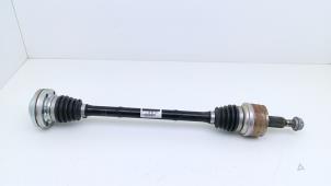 Gebruikte Steekas links-achter Volkswagen California T6 2.0 TDI 204 4Motion Prijs € 150,00 Inclusief btw aangeboden door Automaterialen Ronald Morien B.V.