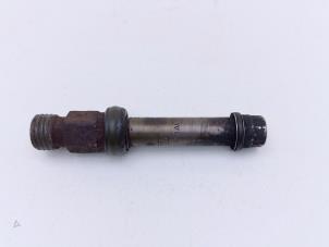 Gebruikte Injector (benzine injectie) Volkswagen Corrado 1.8 16V Prijs € 25,00 Margeregeling aangeboden door Automaterialen Ronald Morien B.V.
