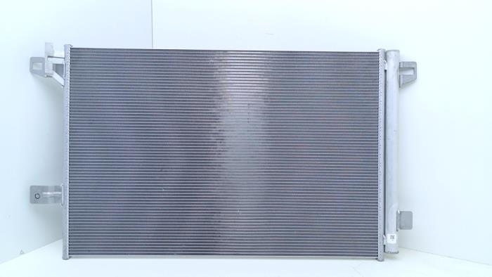 Gebruikte Airco Condensor Volkswagen California T6 2.0 TDI 204 4Motion Prijs € 124,99 Inclusief btw aangeboden door Automaterialen Ronald Morien B.V.