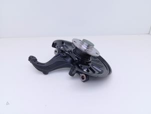 Gebruikte Fusee rechts-achter Volkswagen Golf VIII (CD1) 2.0 TDI BlueMotion 16V Prijs € 235,95 Inclusief btw aangeboden door Automaterialen Ronald Morien B.V.