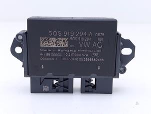 Gebruikte Module PDC Volkswagen Golf VIII (CD1) 2.0 TDI BlueMotion 16V Prijs € 95,00 Inclusief btw aangeboden door Automaterialen Ronald Morien B.V.