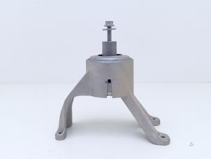 Gebruikte Motorrubber Volkswagen Transporter T6 2.0 TDI 150 4Motion Prijs € 54,99 Inclusief btw aangeboden door Automaterialen Ronald Morien B.V.