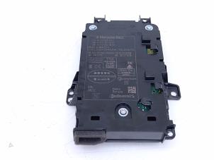 Gebruikte Draadloze oplader Mercedes AMG GT 4-door coupe (X290) 4.0 63 S V8 Turbo 4-Matic+ Prijs € 75,00 Margeregeling aangeboden door Automaterialen Ronald Morien B.V.