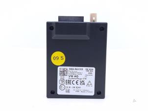 Gebruikte Computer Kachel Volkswagen Transporter T6 2.0 TDI 150 4Motion Prijs € 114,95 Inclusief btw aangeboden door Automaterialen Ronald Morien B.V.