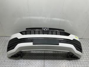 Gebruikte Voorbumper Volkswagen Transporter T6 2.0 TDI 150 4Motion Prijs € 1.203,95 Inclusief btw aangeboden door Automaterialen Ronald Morien B.V.