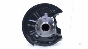 Gebruikte Fusee rechts-achter Volkswagen Tiguan (CT1) 2.0 TDI 4Motion Prijs € 235,95 Inclusief btw aangeboden door Automaterialen Ronald Morien B.V.