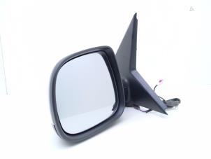 Gebruikte Spiegel Buiten rechts Volkswagen Transporter T6 2.0 TDI 150 4Motion Prijs € 235,95 Inclusief btw aangeboden door Automaterialen Ronald Morien B.V.