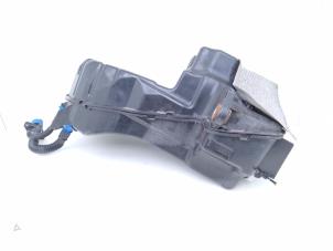 Gebruikte Adblue tank Audi Q7 (4MB/4MG) 3.0 TDI V6 24V e-tron plug-in hybrid Prijs € 395,00 Margeregeling aangeboden door Automaterialen Ronald Morien B.V.