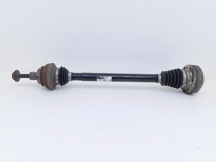Gebruikte Aandrijfas rechts-achter Audi S5 (F53/F5P) 3.0 TFSI V6 24V Prijs € 75,00 Margeregeling aangeboden door Automaterialen Ronald Morien B.V.